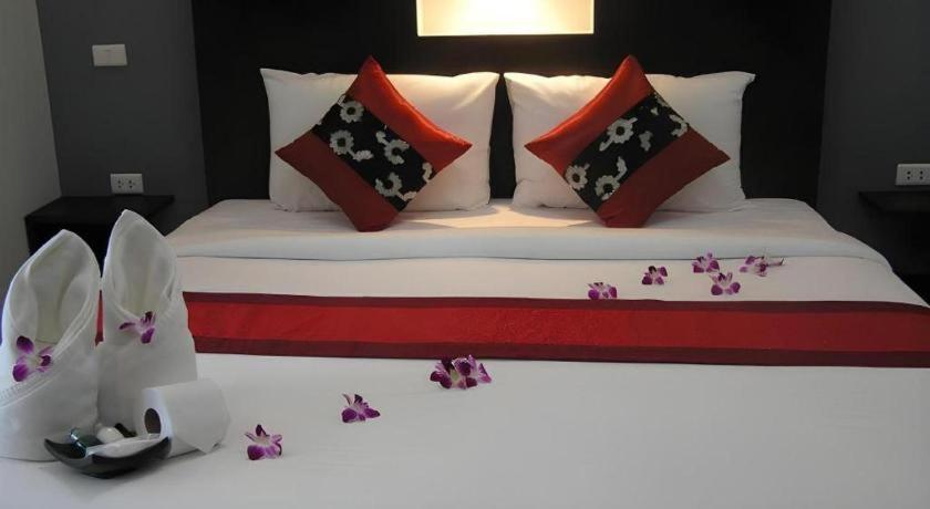 The Impress Khonkaen Hotel Khon Kaen Extérieur photo